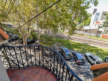 Excelente PH a la venta con terraza y quincho propio - Vicente Lopez