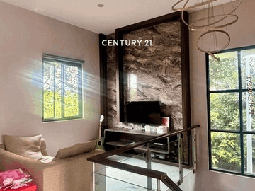 Dijual Rumah Hook Furnished Siap Huni Di Cluster Strategis Di BSD