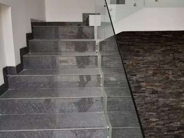 Venta de casa en Urb. Portón de Vicriel cerca a Villa club via Daule Samborondón cerca al Dorado