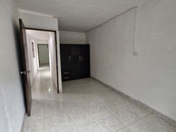 apartamento en arriendo en manrique central 1. Cod A218332