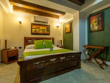 hotel en venta en centro historico. Cod V137