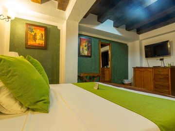 hotel en venta en centro historico. Cod V137