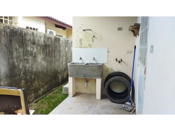 Se Vende Casa en Brisas Del Golf $180 k AB