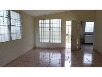 Se Vende Casa en Brisas Del Golf $180 k AB