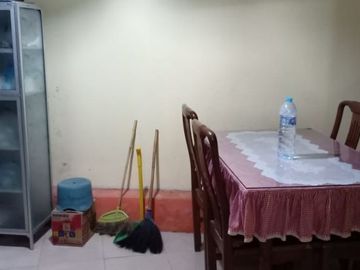 RUMAH DI SLEMAN LOKASI SANGAT STRATEGIS DEPAN JALAN UTAMA