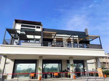 Melody District 2 dengan View Danau Keren di Symphonia