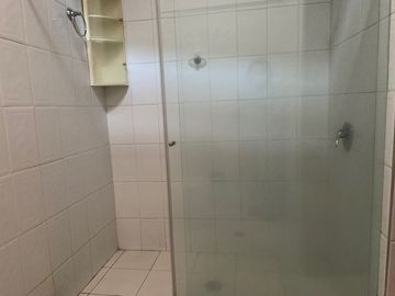 UN PISO