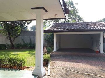 Rumah Anti Banjir di Kemang, 800 Meter Ke Jalan Warung Buncit Raya