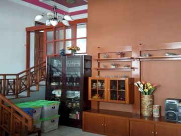 RUMAH MEWAH DI CIPAGERAN CIMAHI