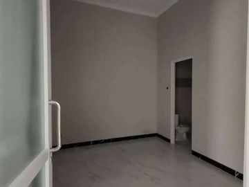 Rumah Siap Huni di Dekat Jalan Pandanaran Uii