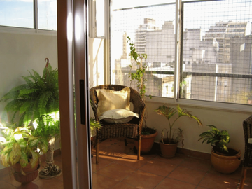*CON RENTA* (Nuevo Precio) Departamento en Venta en Recoleta 3 ambientes 2 baños 60 m2 + balcón terraza - Rodriguez Peña 1000