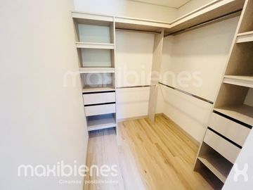 apartamento en arriendo en la aldea. Cod A68637