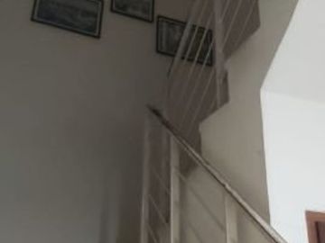 Rumah 2lantai di Cluster Antapani dkt Cicaheum Setra Dago Arcamanik