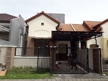 Dijual Rumah Citraland Alam Hijau, Terawat Ciamik