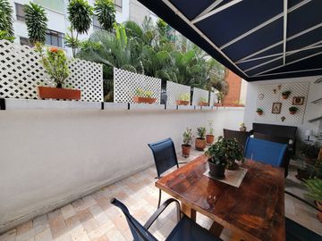 Venta Edificio en Cali Barrio Santa Teresita. Cod V9195