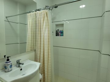 Venta Edificio en Cali Barrio Santa Teresita. Cod V9195