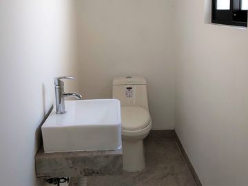 CASA NUEVA EN VENTA, LEON, GTO. MAYORAZGO DEL CARMEN
