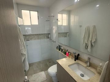 apartamento en venta en alto prado. Cod V12206