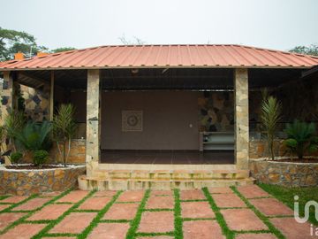 Vendo casa de un nivel en Nuevo Edén en Ocozocoautla Chiapas