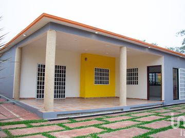 Vendo casa de un nivel en Nuevo Edén en Ocozocoautla Chiapas