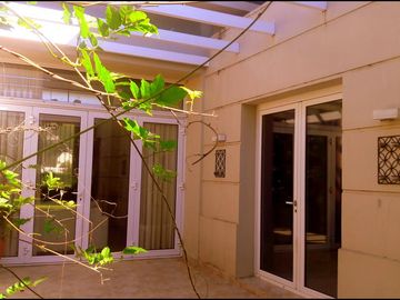 COUNTRY LOMAS DE LA CAROLINA-RECIBE PROPIEDADES!!- MAGNÍFICA- 3 Dorm-1.500 mts-500 cub.-PILETA-