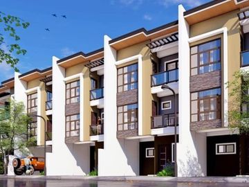 4BR/4T&B Complete 3-Storey Townhouse in Villas at Dasma