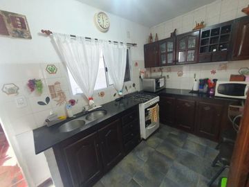 DUPLEX 3 AMBIENTES CON COCHERA MARTIN CORONADO