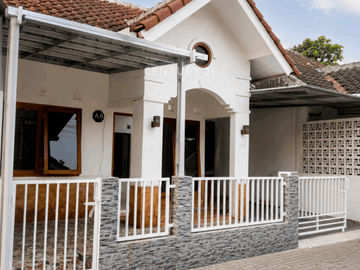 Rumah Siap Huni Di Lempongsari Dekat STIM Jogja