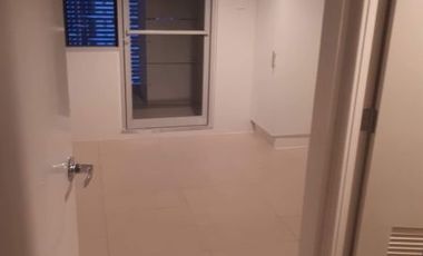 Rush Condominium for Sale 3 Bedrooms: 3BR Flat Condo for Sale in Proscenium Kirov Tower Rockwell Center Makati