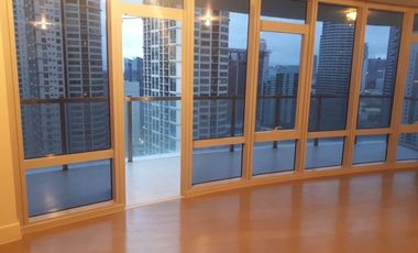 Rush Condominium for Sale 3 Bedrooms: 3BR Flat Condo for Sale in Proscenium Kirov Tower Rockwell Center Makati
