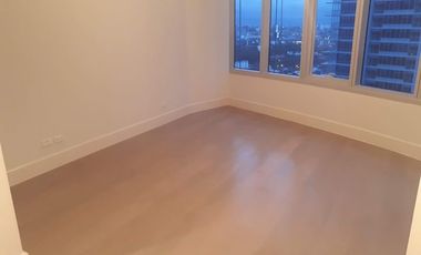 Rush Condominium for Sale 3 Bedrooms: 3BR Flat Condo for Sale in Proscenium Kirov Tower Rockwell Center Makati