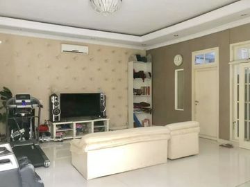 Rumah Mewah Dalam Benteng Jogja kota dekat Alun Alun