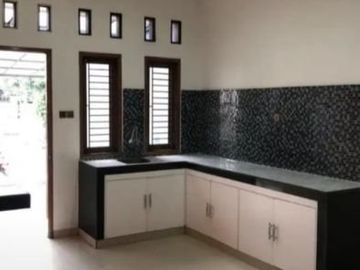 Jual BU rumah strategis dekat bintaro dan Alam Sutra
