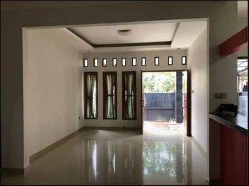 Jual BU rumah strategis dekat bintaro dan Alam Sutra
