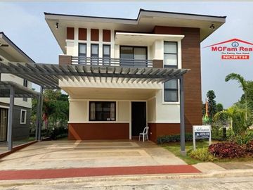 4BEDROOM MODERN DESIGN HOUSE ALEGRIA RES MARILAO NEAR MRT7