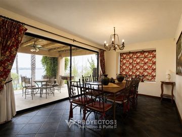 Casa en venta de 4 dorm. en Las Cabras