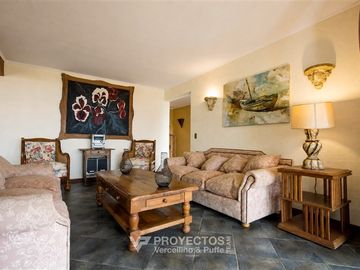 Casa en venta de 4 dorm. en Las Cabras