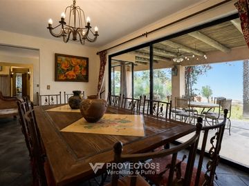 Casa en venta de 4 dorm. en Las Cabras