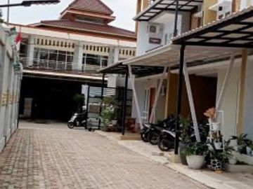 Rumah minimalis 2 lantai lokasi strategis diHarjamukti,Depok