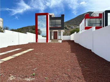CASA EN VENTA EN SAN JUAN DEL RIO, QUERETARO.