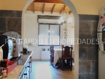 Casa en venta en Caseros