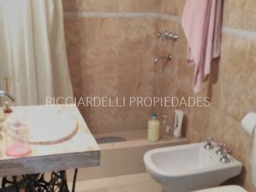 Casa en venta en Caseros