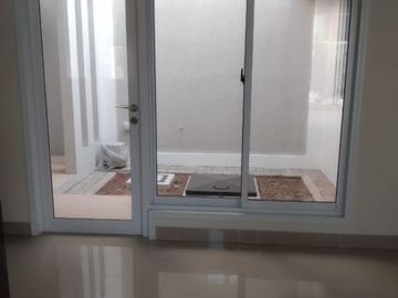 DIJUAL RUMAH TYPE PREMIUM SEMI FURNISHED DI CLUSTER VIVALDI GADING SERPONG