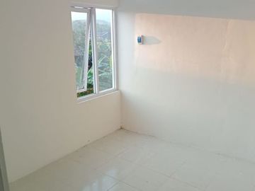 DIJUAL RUMAH CANTIK SIAP HUNI DEKAT DPRD KULON PROGO