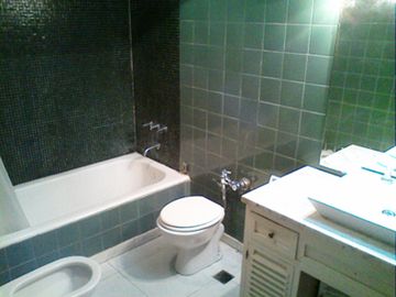SE VENDE CASA EN BELGRANO (NO PAGA EXPENSAS)