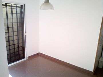 SE VENDE CASA EN BELGRANO (NO PAGA EXPENSAS)