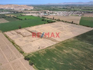 Invierte en Cañete en tu terreno de campo!!!

Esta es tu gran oportunidad para poder contar un gran terreno cerca de todo

- Ubicado a 5 Minutos d