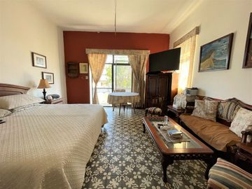 Casa en Venta, Col. Americana,USO DE SUELO COMERCIAL MIXTO, Guadalajara, Jalisco