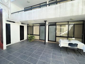Casa en Venta, Col. Americana,USO DE SUELO COMERCIAL MIXTO, Guadalajara, Jalisco
