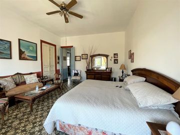 Casa en Venta, Col. Americana,USO DE SUELO COMERCIAL MIXTO, Guadalajara, Jalisco